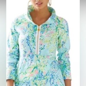 Lilly Pulitzer 1/2 zip popover Blue Heaven print S